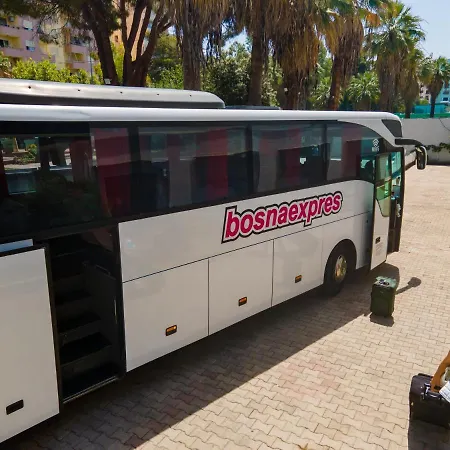 Metropolis Palace Hotel 3*