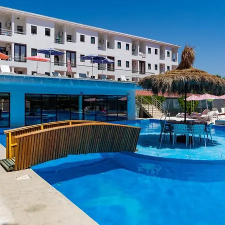 酒店 Metropolis Palace Durrës