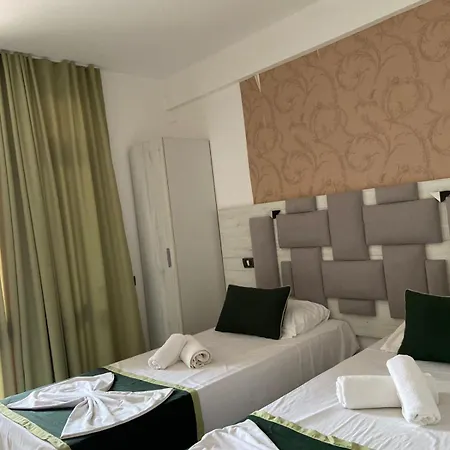 酒店 Metropolis Palace Durrës