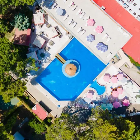 Hotel Metropolis Palace Durrës
