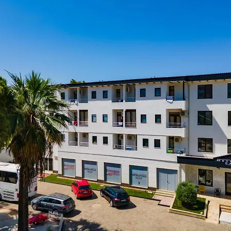 Metropolis Palace Durrës